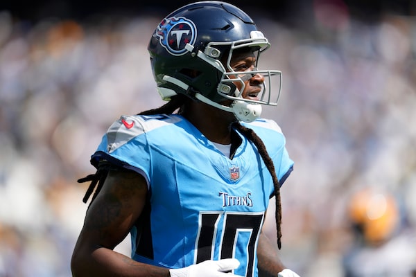 EspañolEl plan de cooperación de DeAndre Hopkins y Patrick Mahomes